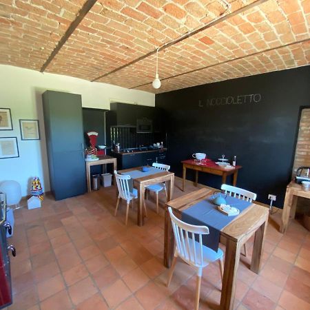 Bed and Breakfast Il Noccioletto Mombaruzzo Екстер'єр фото